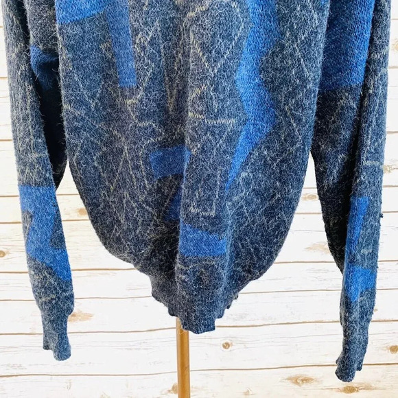 TTT Men Long Sleeve Pull Over Multicolor Crew-Neck Knit Sweater Top Size Medium - Picture 9 of 11